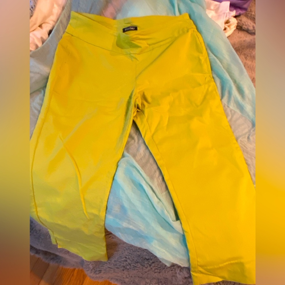 Lime green cropped pants